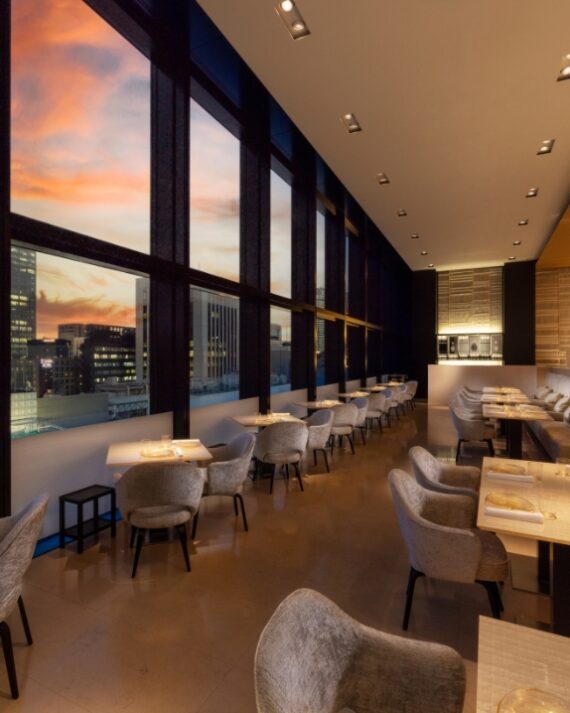 Beige Alain Ducasse