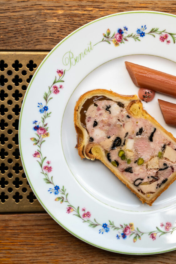 Notre-pate-en-croute-rhubarbe-confite