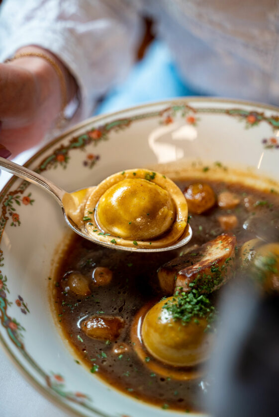 Ravioles-de-joue-de-boeuf-bouillon-corse