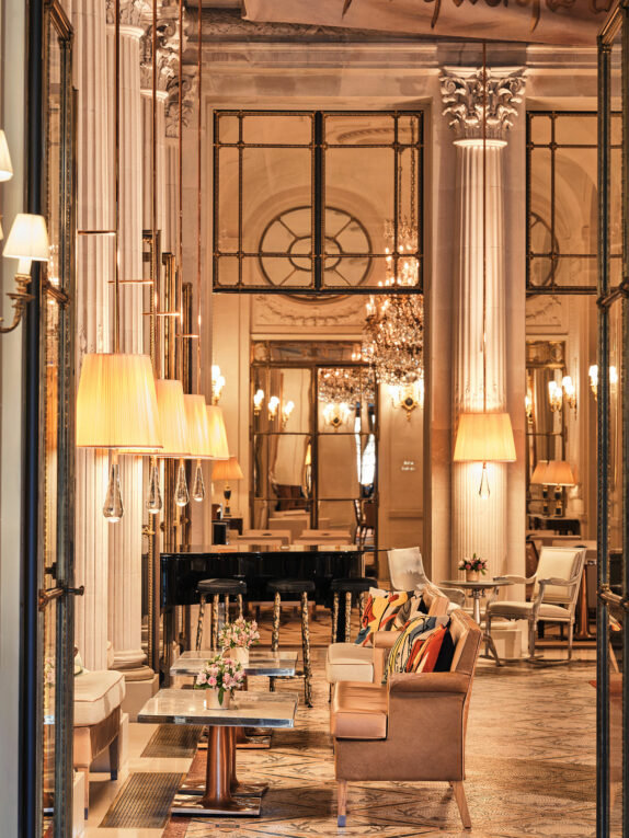 le-dali-galerie-le-meurice-restaurant-HR-mark-read